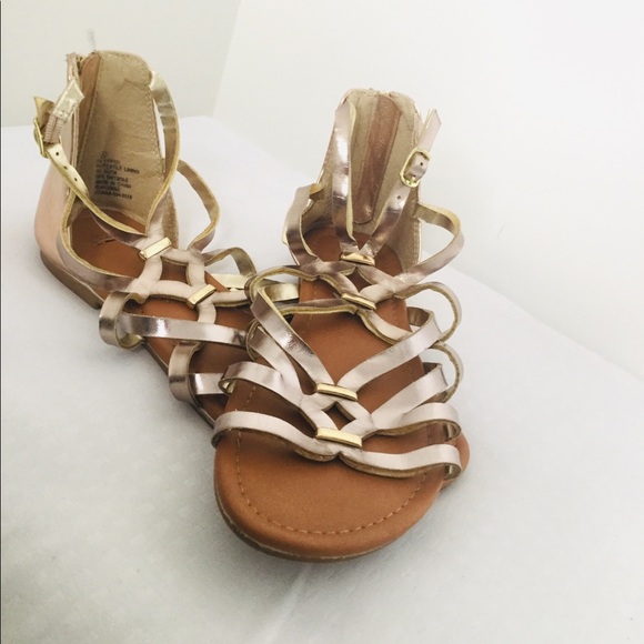 Fancy Steve Madden Sandals - Picture 4 of 6